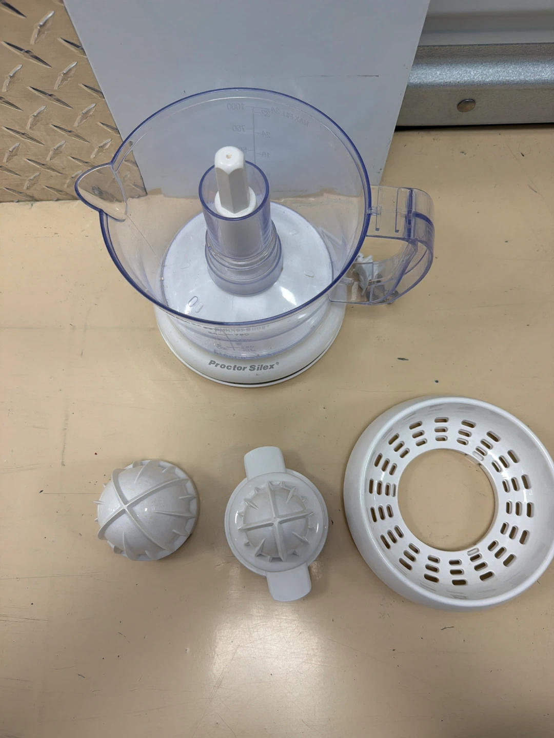 Proctor Silex Electric Citrus Juicer - photo 3
