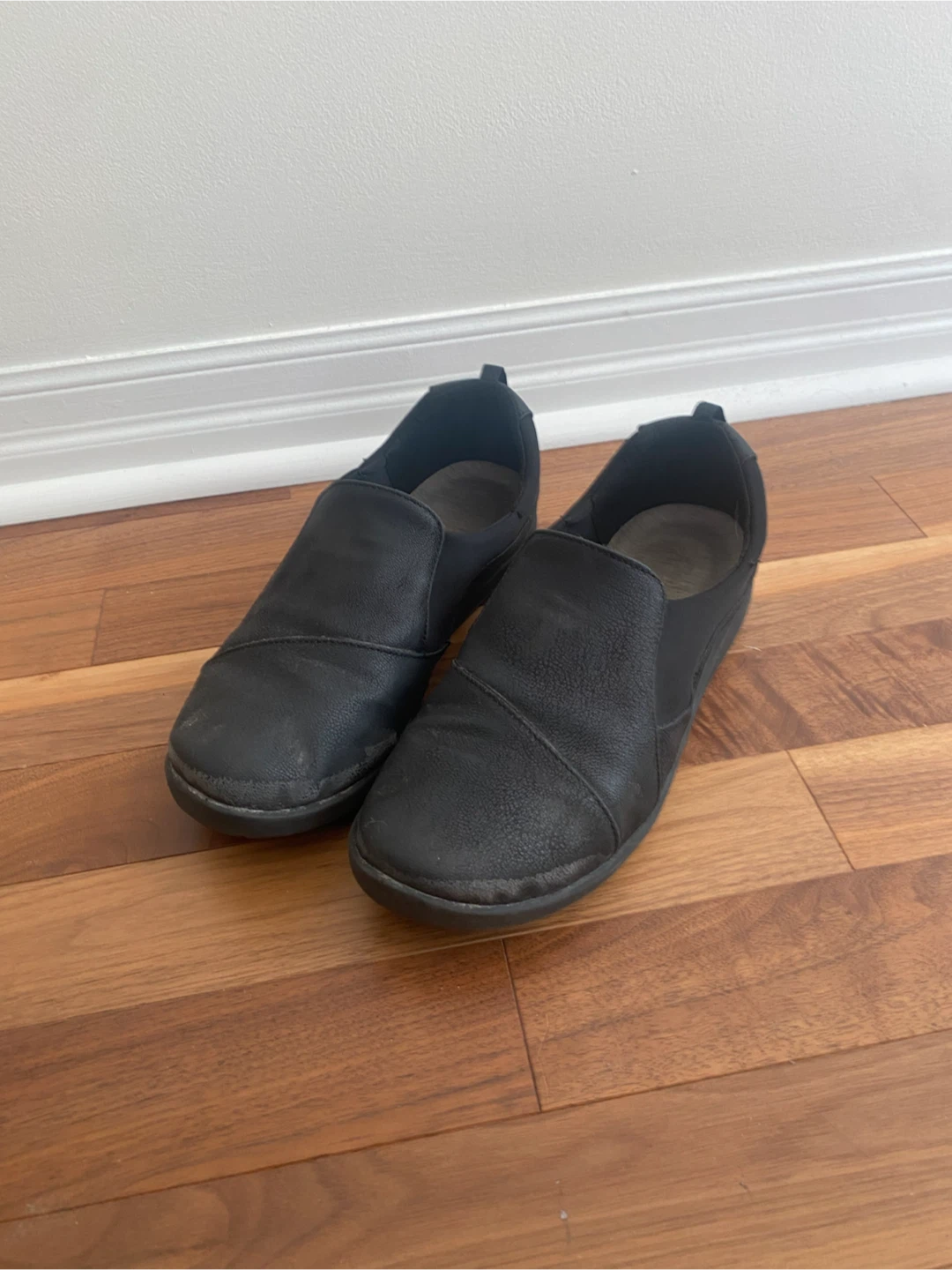 Clarks Genuine Leather Sillian Paz Wide Width Slip-On