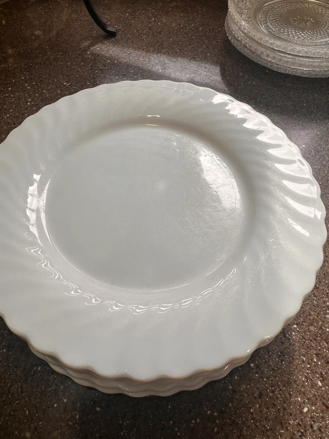 Set of 5 Corelle White Swirl Dinner Plates