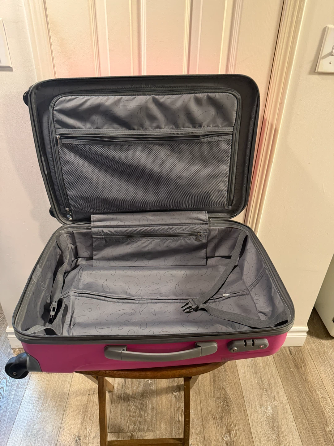 Pink Hard-Shell Rolling Luggage - photo 4