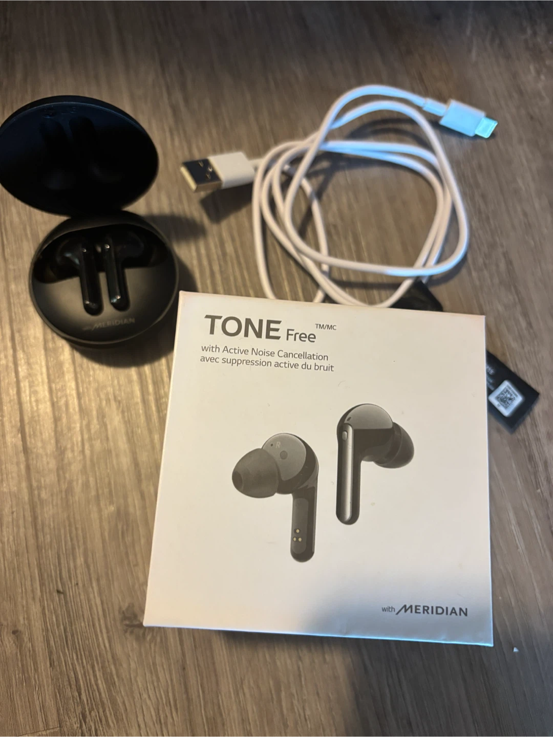 LG TONE-FN7 Wireless Earbuds - photo 3