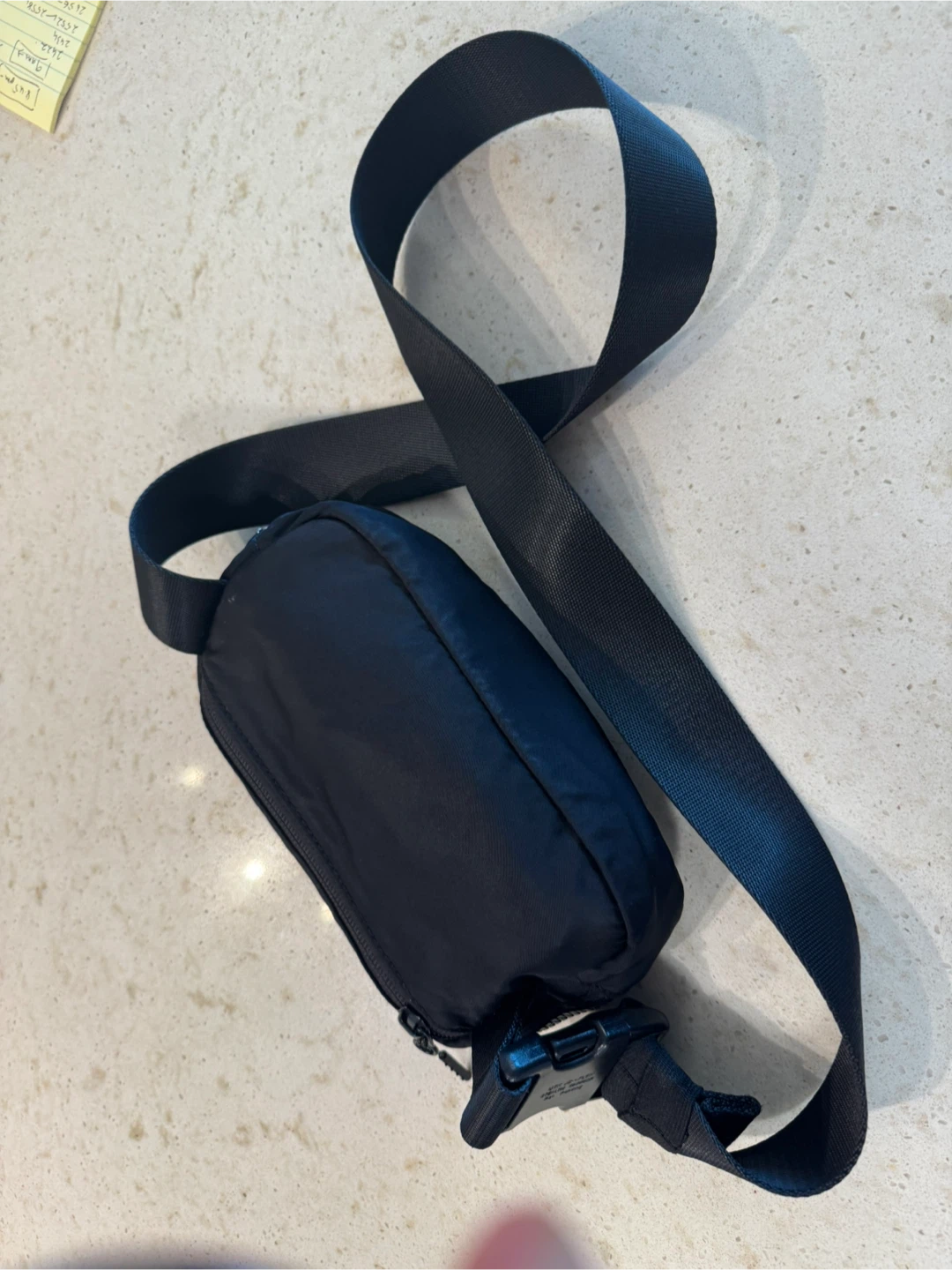 Lululemon Everywhere Belt Bag - Black - photo 2