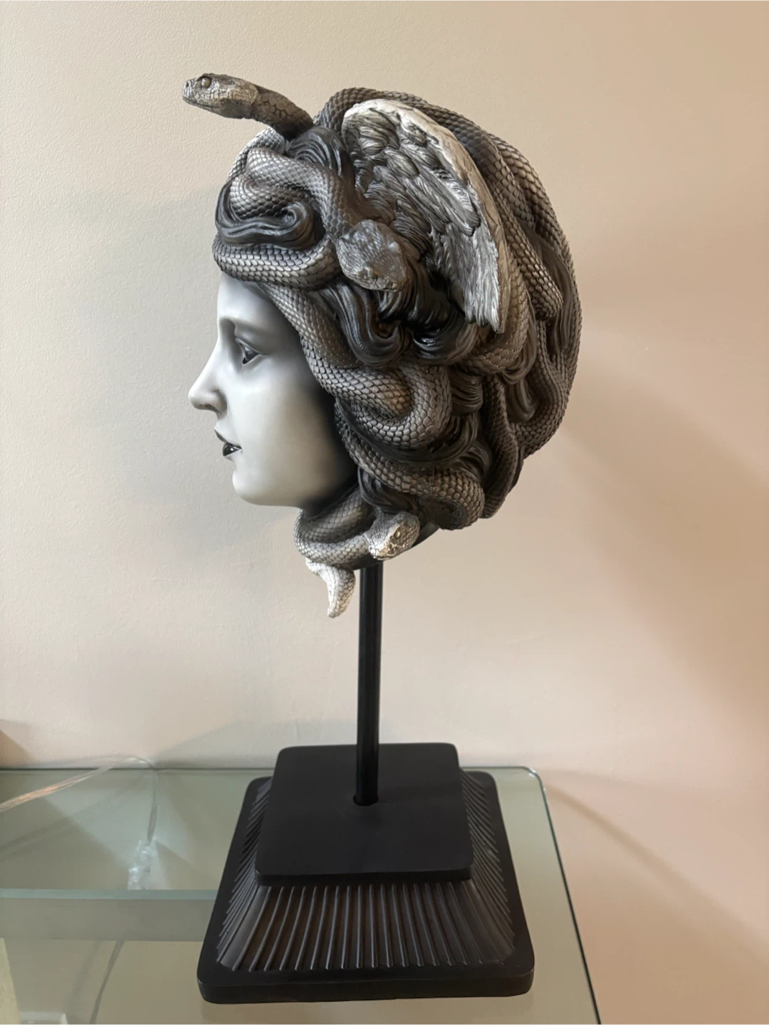 Medusa Bust - photo 4