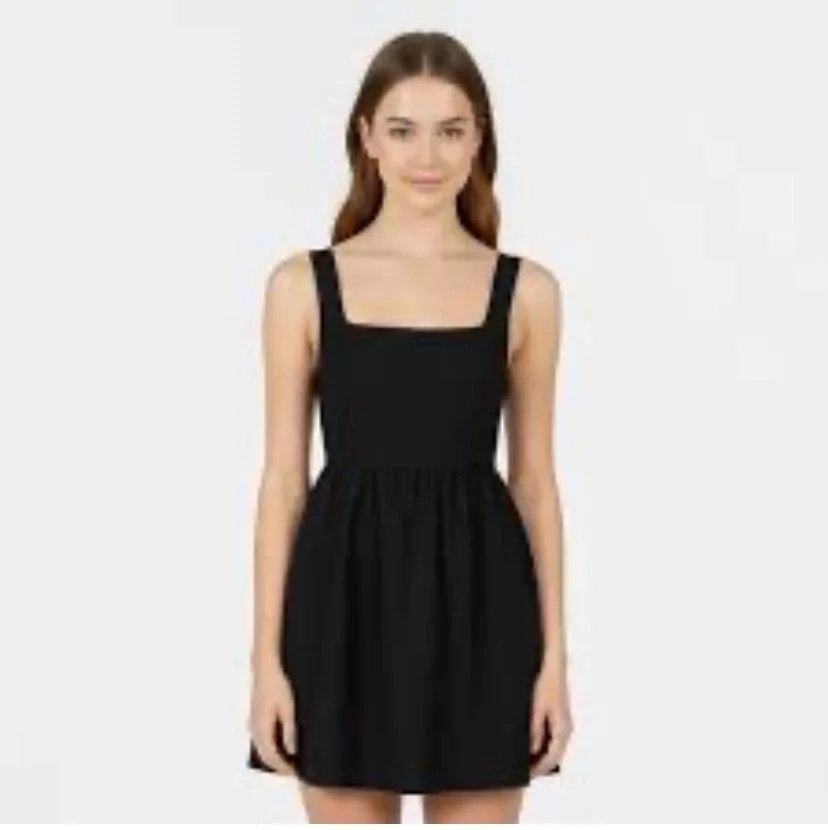 Black dress