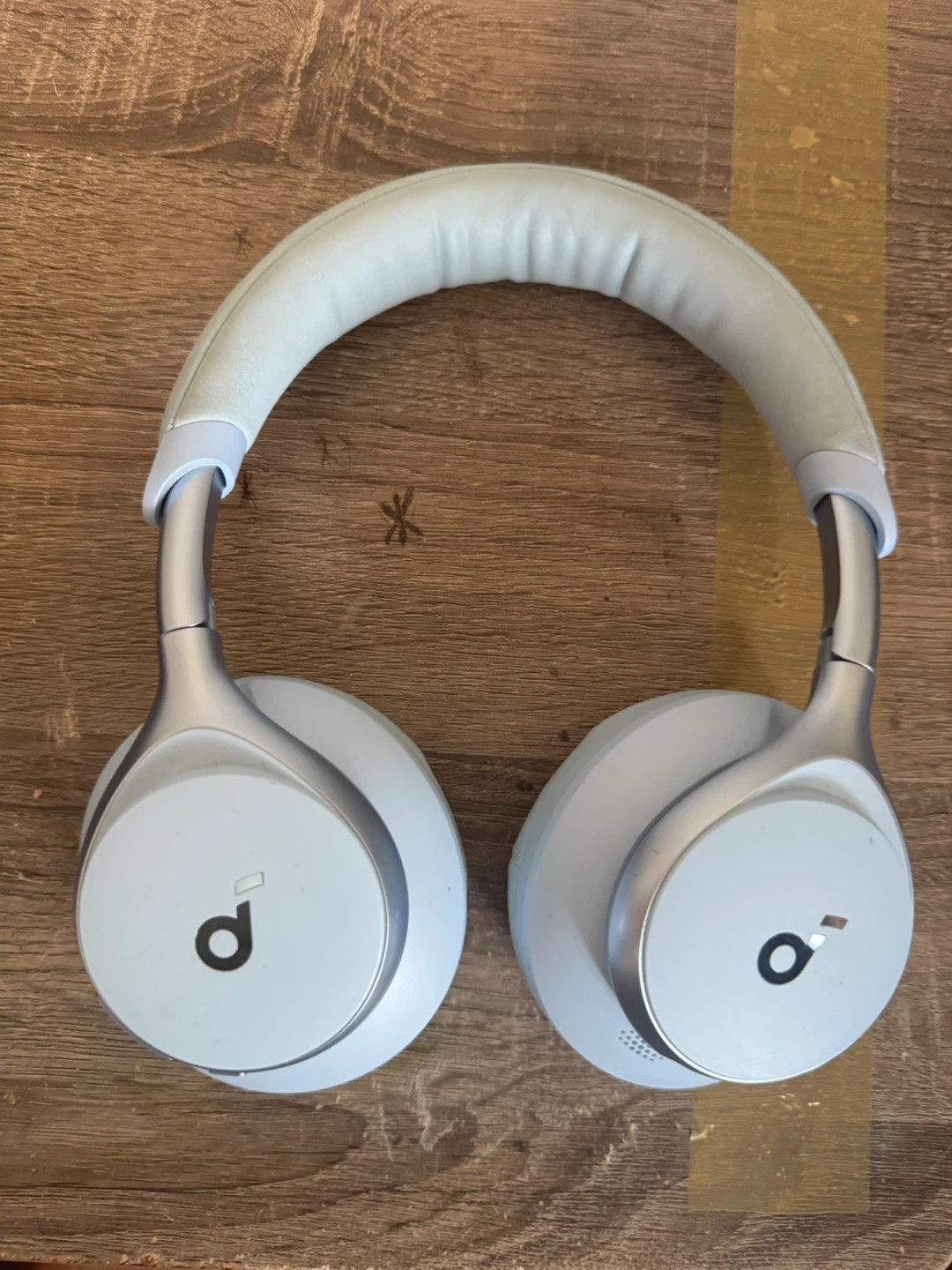 2 headphones for sale $35 for blue $40 for black - photo 2