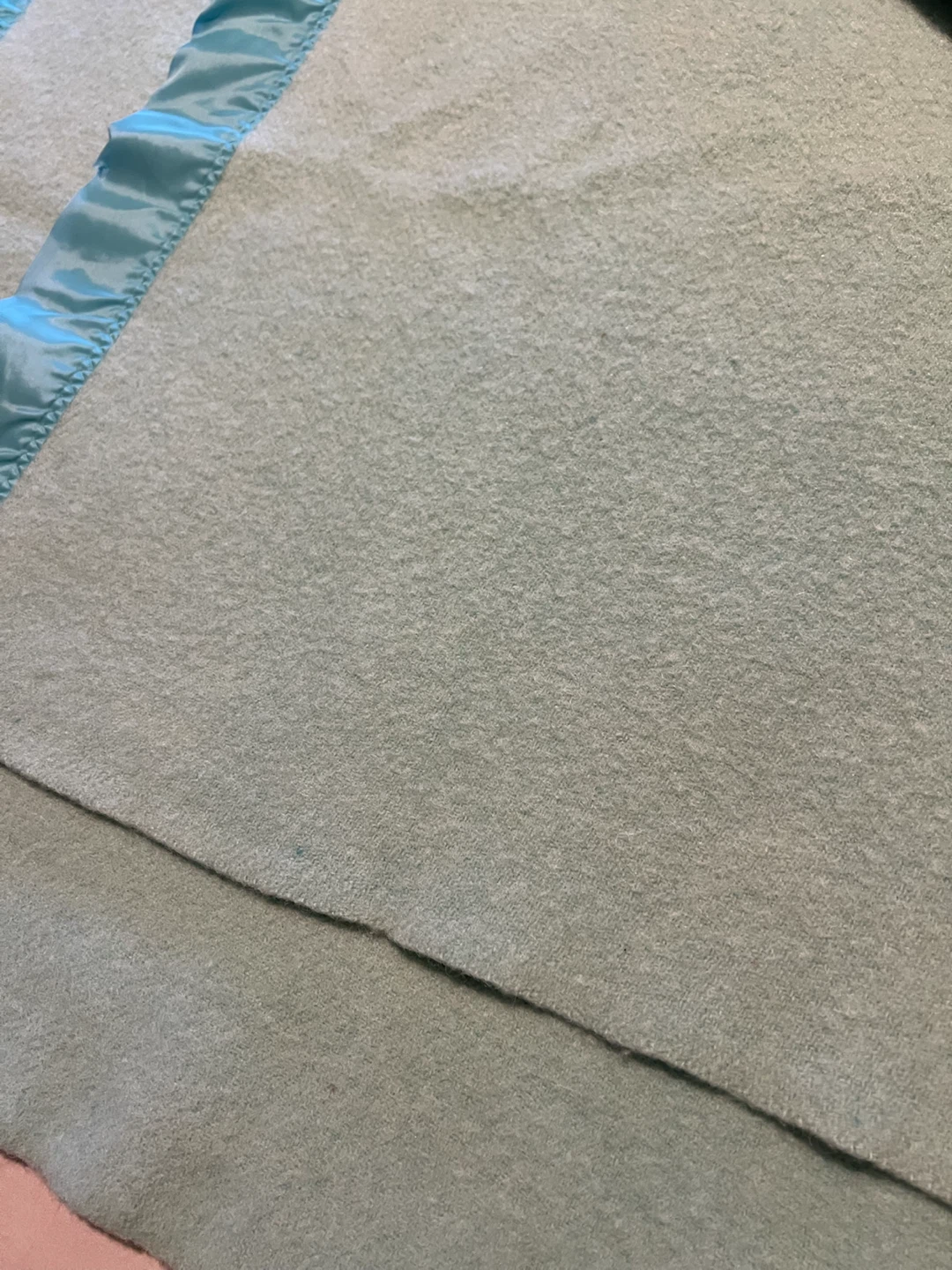 Vintage 100% Pure Virgin Wool Blankets - photo 4