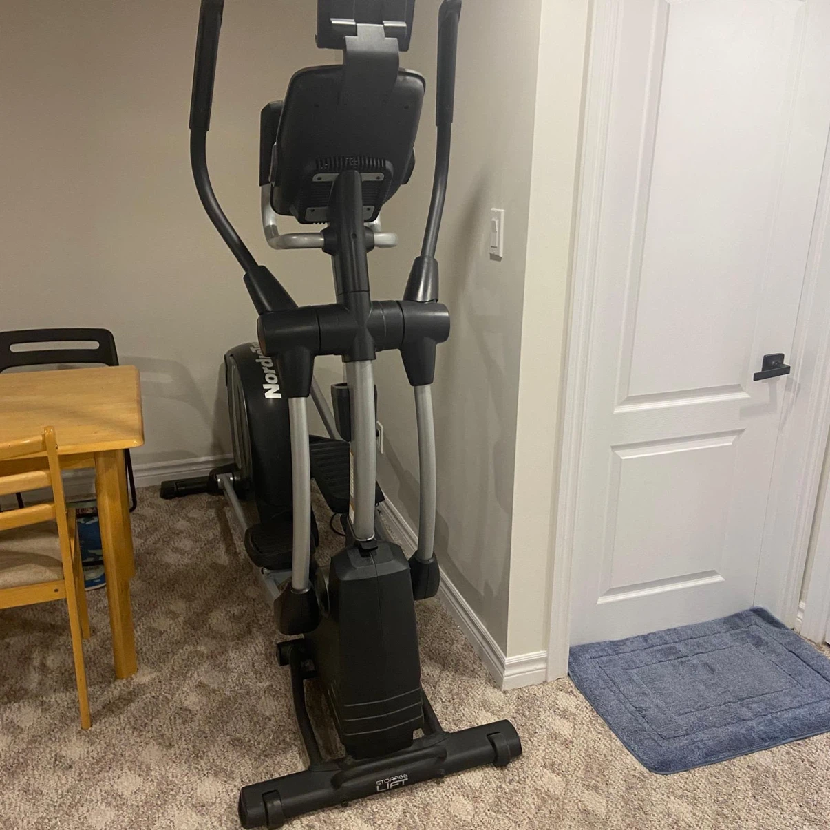 NordicTrack Spacesaver SE7i Elliptical