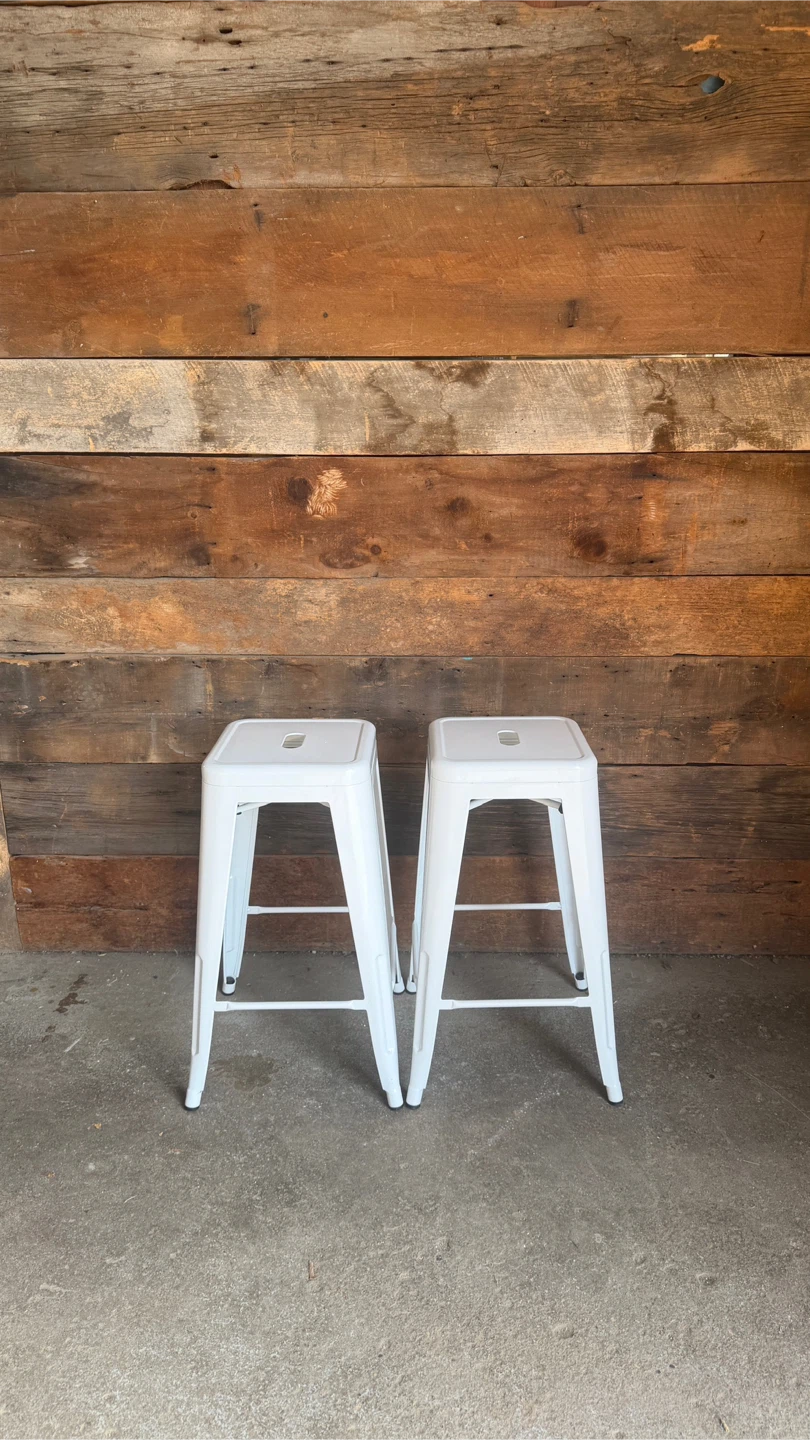 White Metal Bar Stools - photo 2