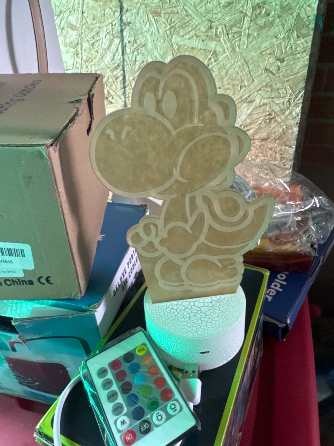 Nintendo Yoshi LED Night Light - photo 2