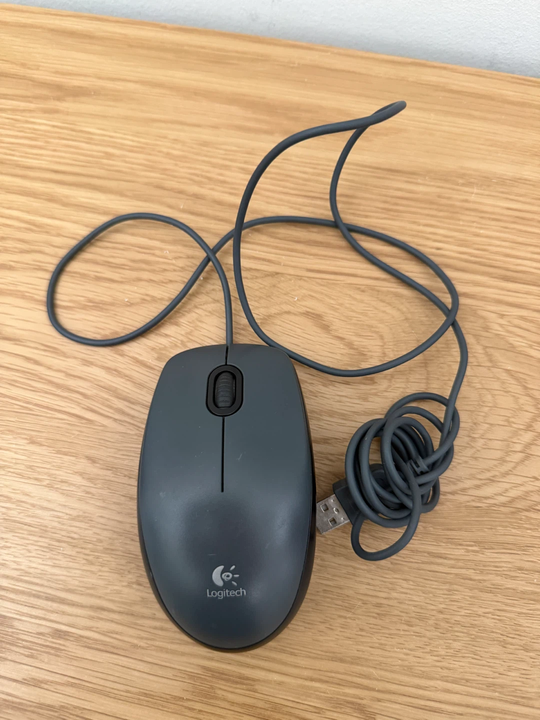 Logitech M100 Wired Mouse