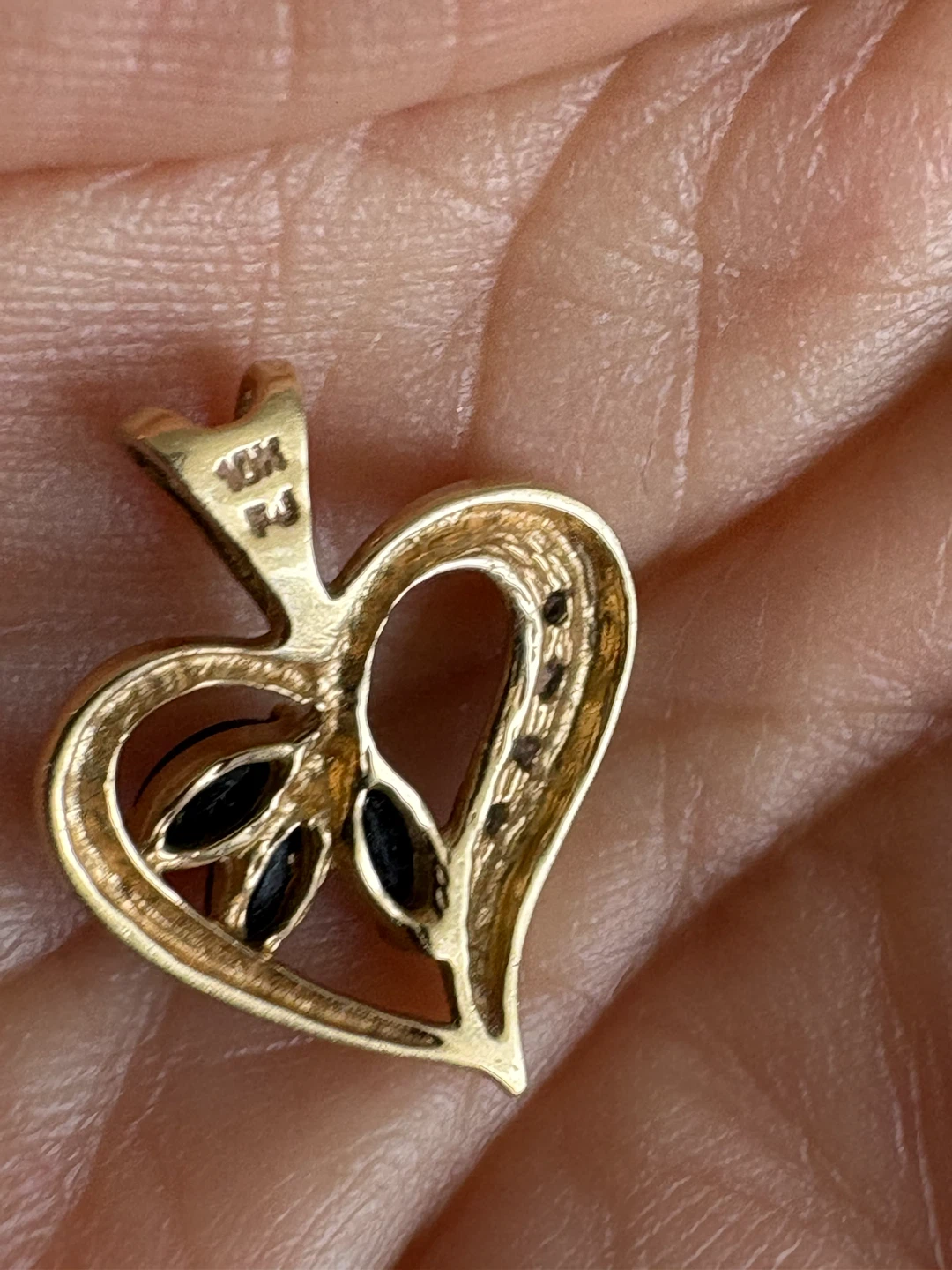 10K Gold Heart Pendant with Dark Gemstones - photo 2