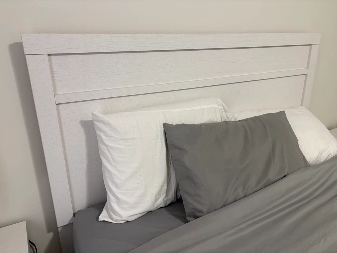 White Bedroom Set with Nightstands - photo 3