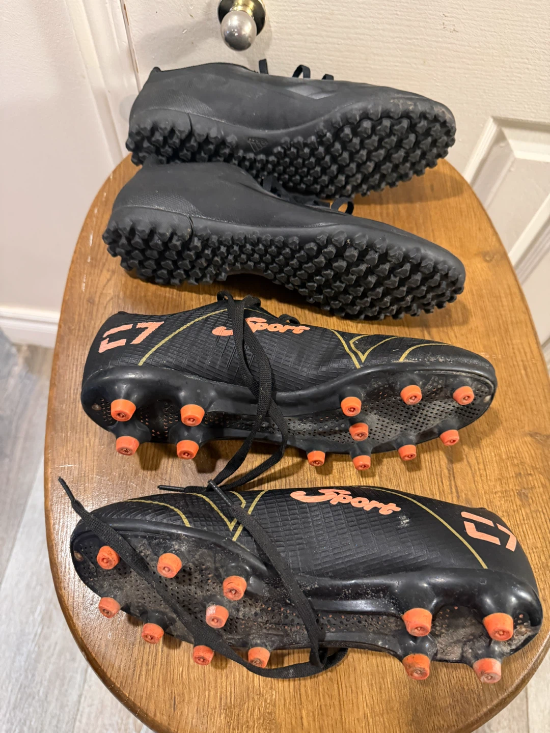 Two pairs of soccer cleats - photo 4