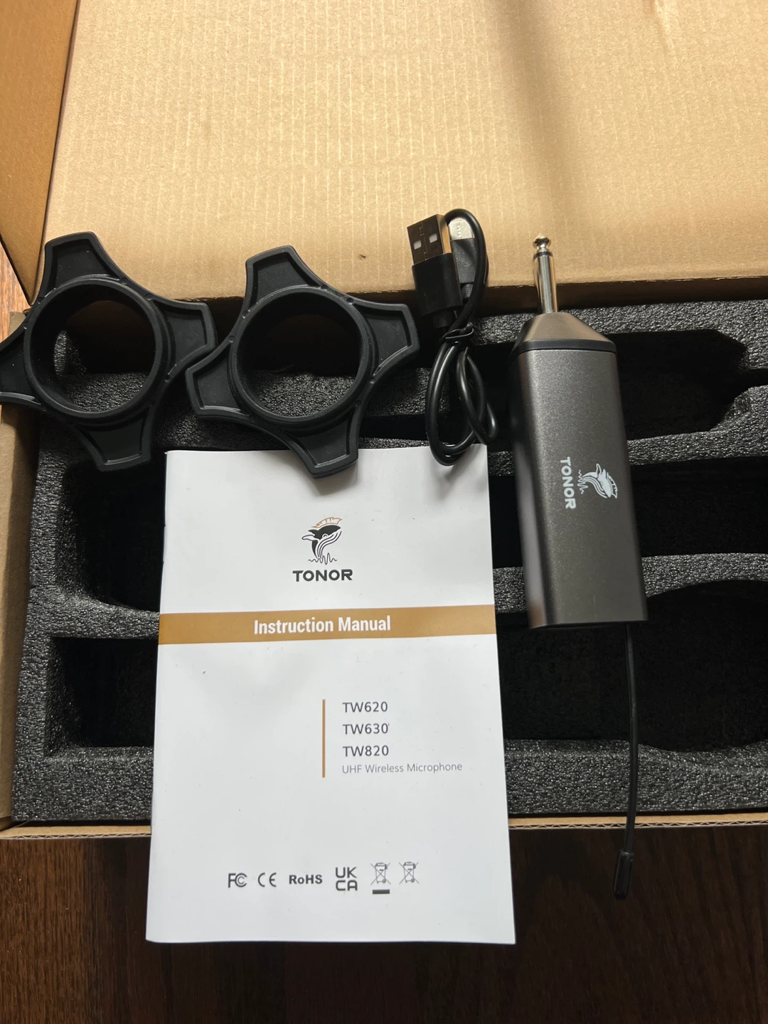 TONOR Wireless Microphone System TW620/TW630/TW820 - photo 3