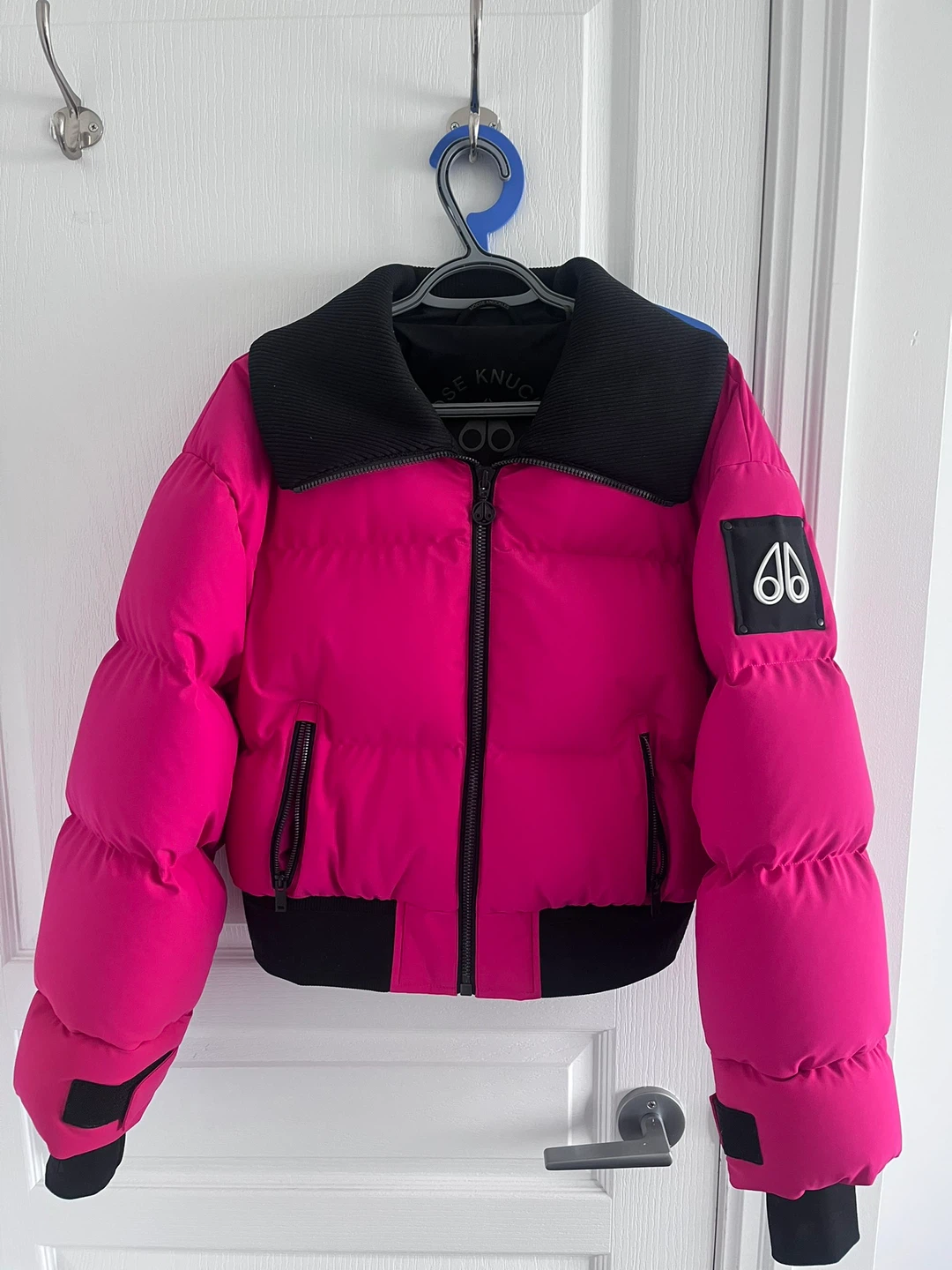 Moose Knuckles Puffer Jacket - Pink