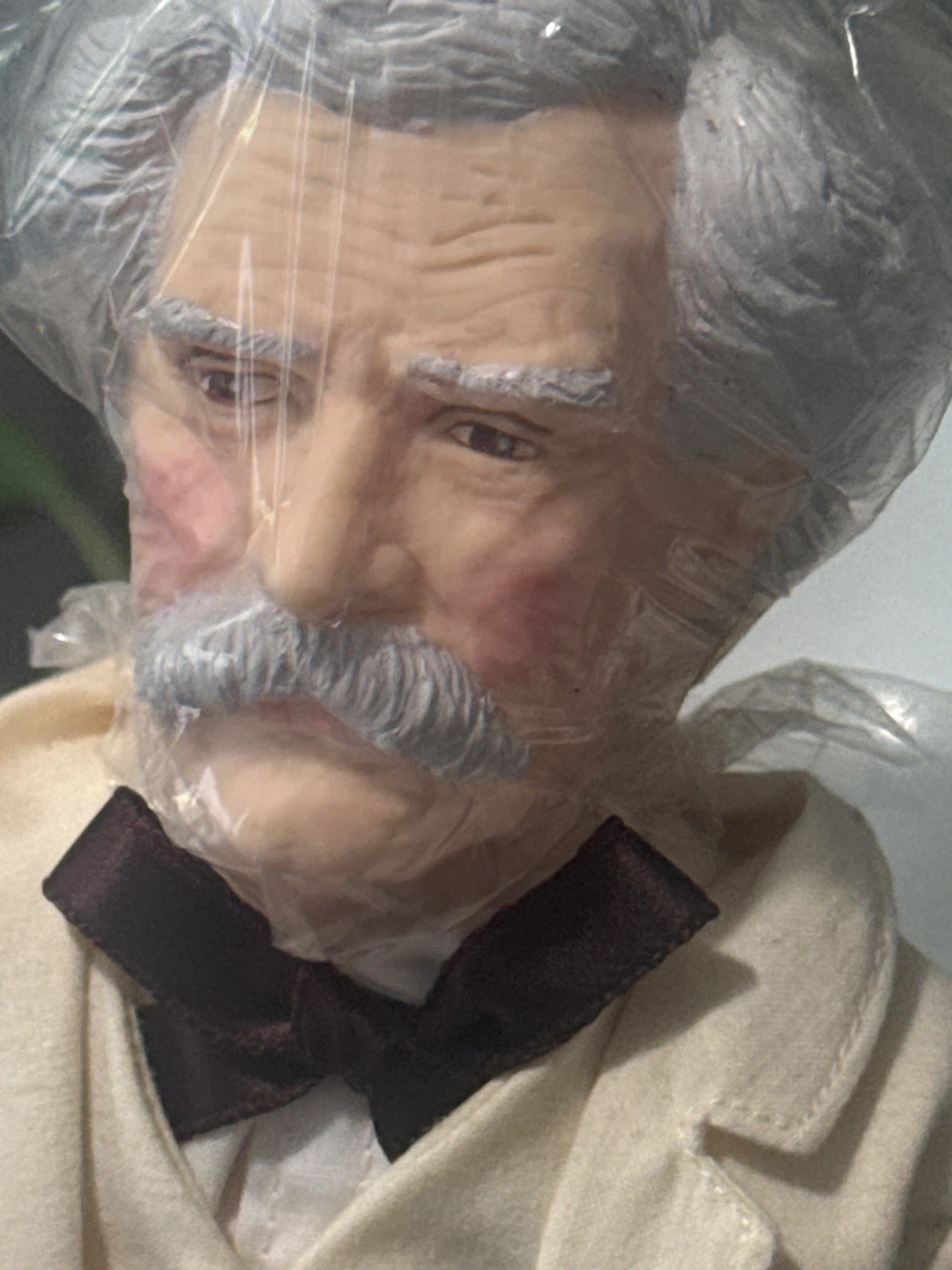 Effanbee Mark Twain Collector Doll - photo 3