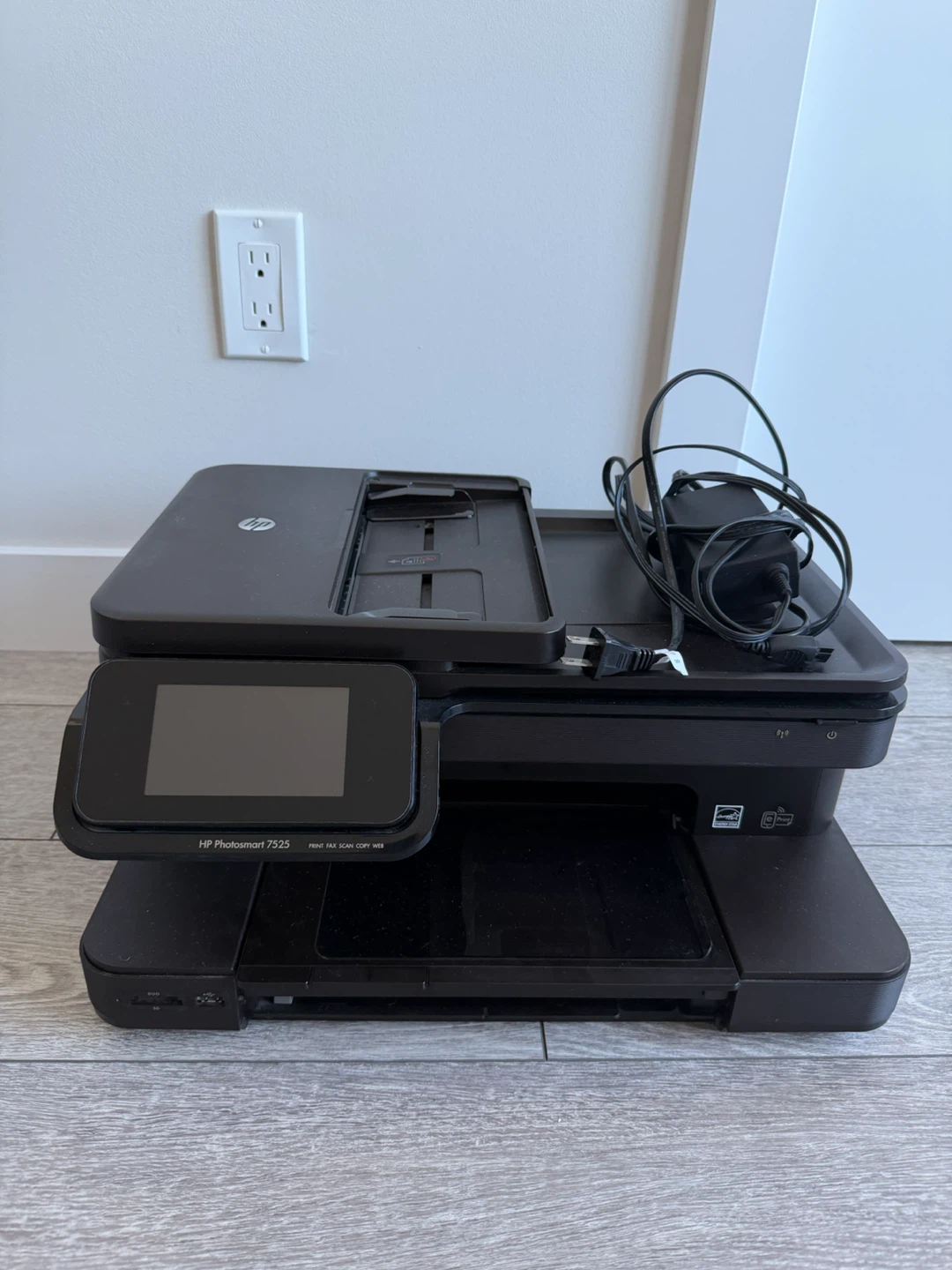 HP Photosmart 7525 All-In-One Wireless Inkjet Printer