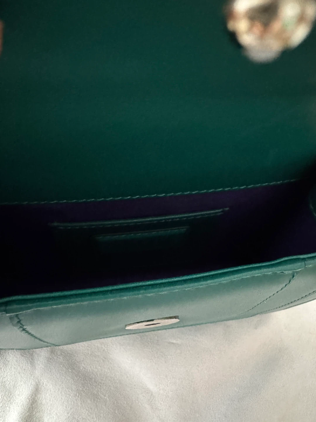 New Authentic Full Bvlgari Serpenti Forever Emerald Green Bag - photo 3