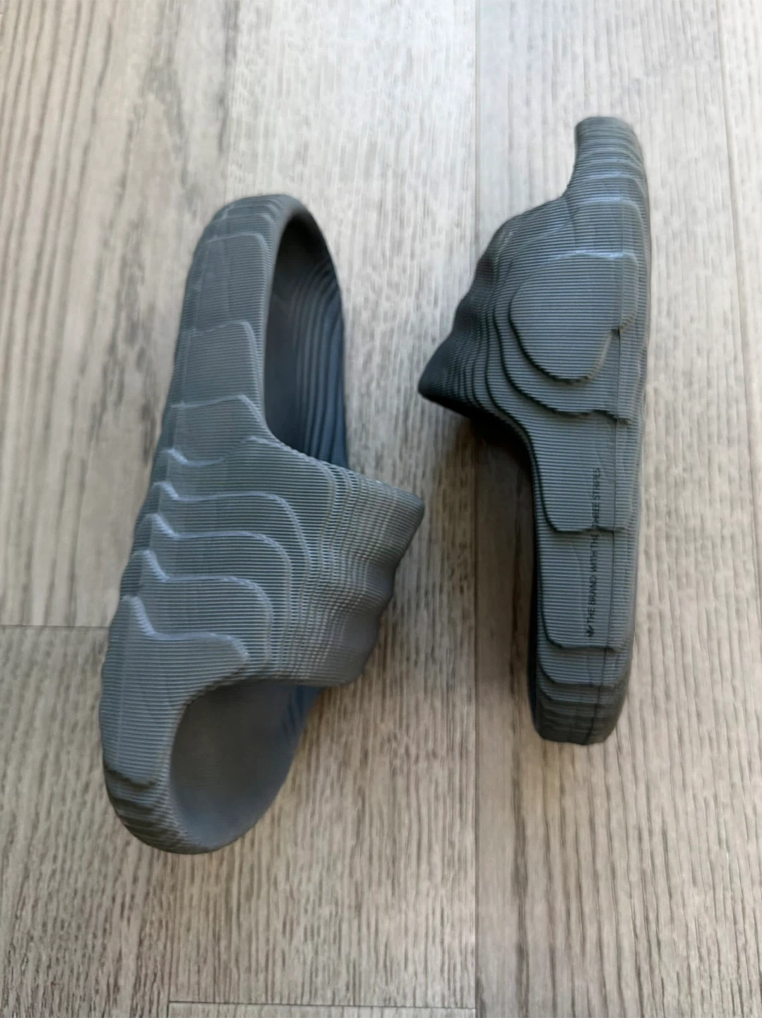 Adidas Originals Adilette 22 Slides (M 4 / W 5)