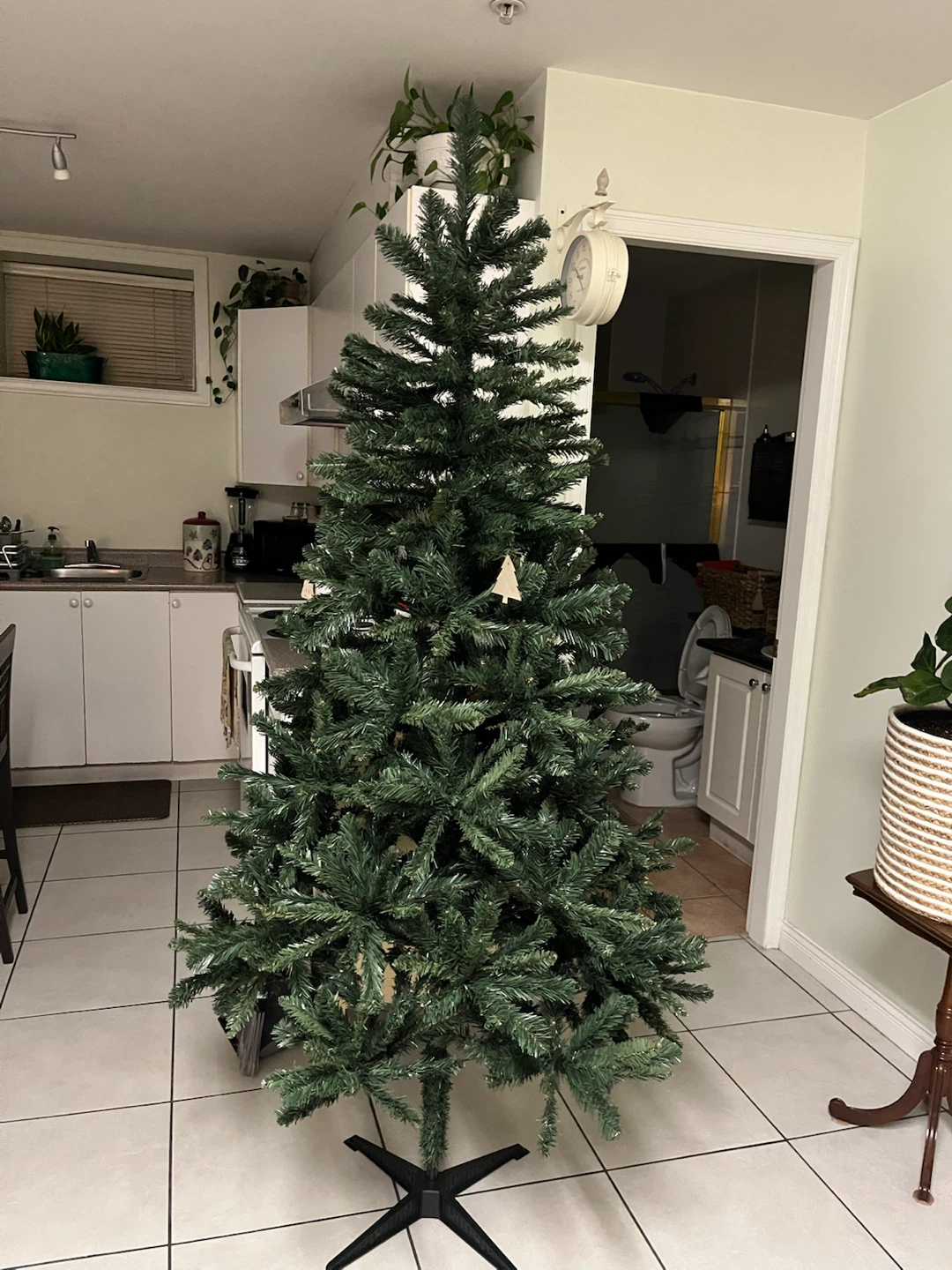 Used once—-Holiday Time Franklin Fir Unlit Christmas Tree 6.5ft - photo 3