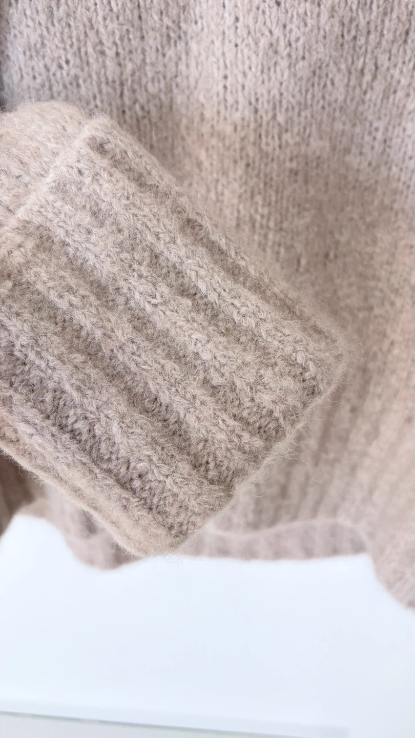 BNWT Banana Republic Alpaca Blend Sweater - photo 3