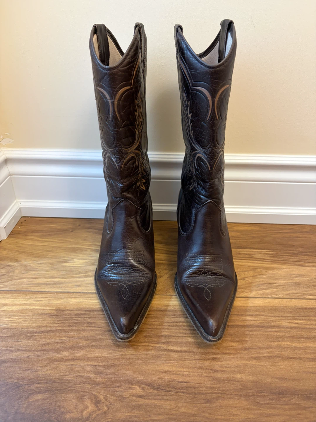 Ladies Cowboy Boots
