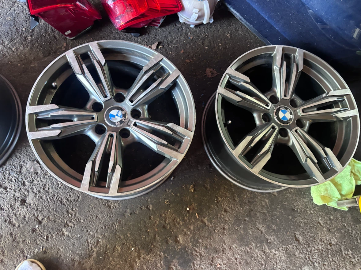 Set of 4 BMW Alloy Wheels - photo 2