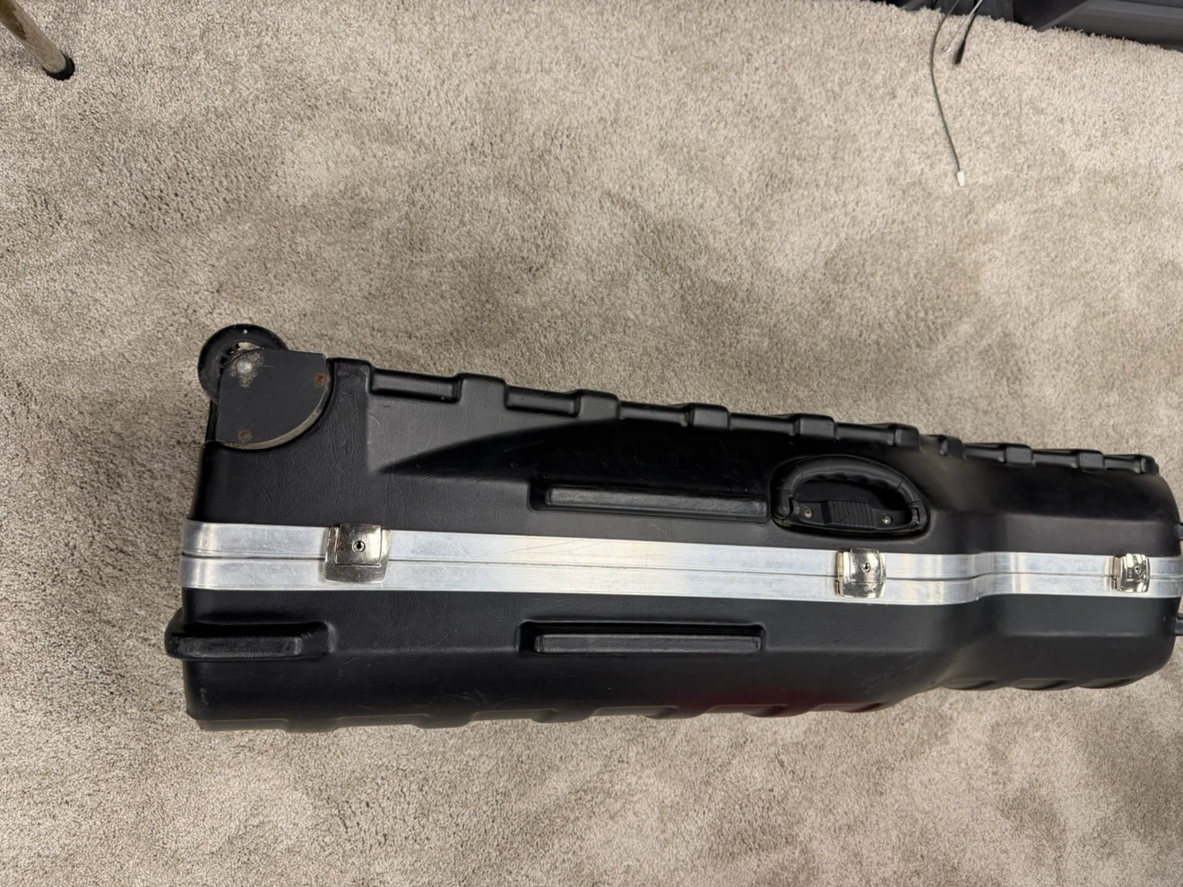 SKB Hard Shell Travel Case with Wheels - photo 2