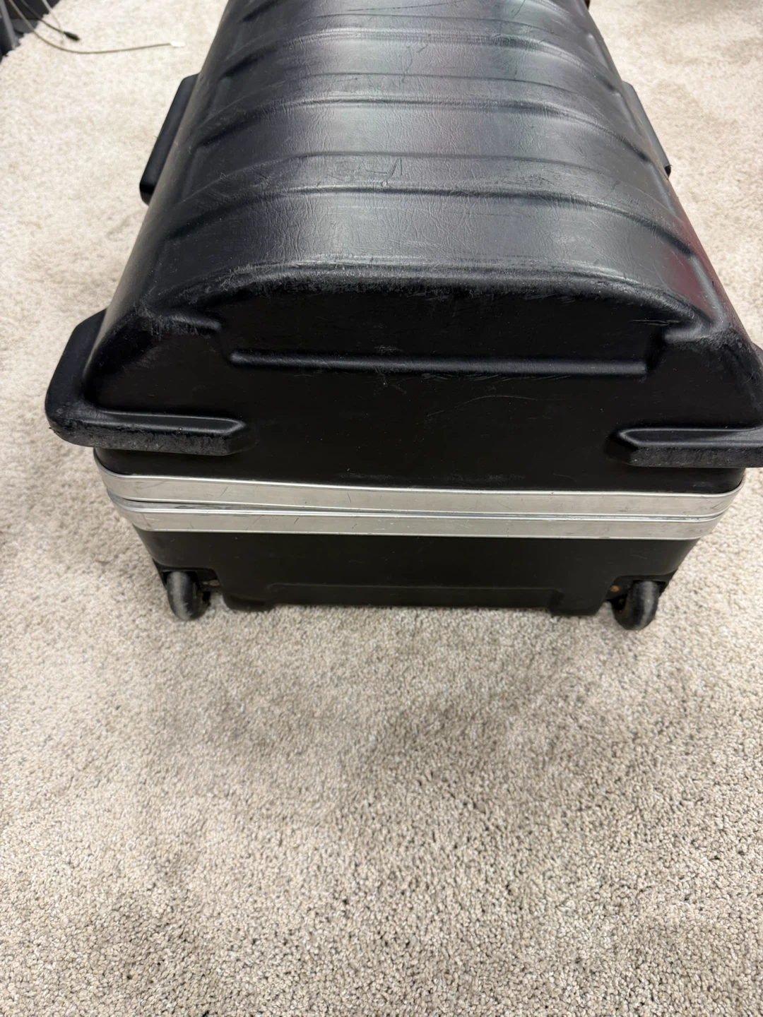 SKB Hard Shell Travel Case with Wheels - photo 3