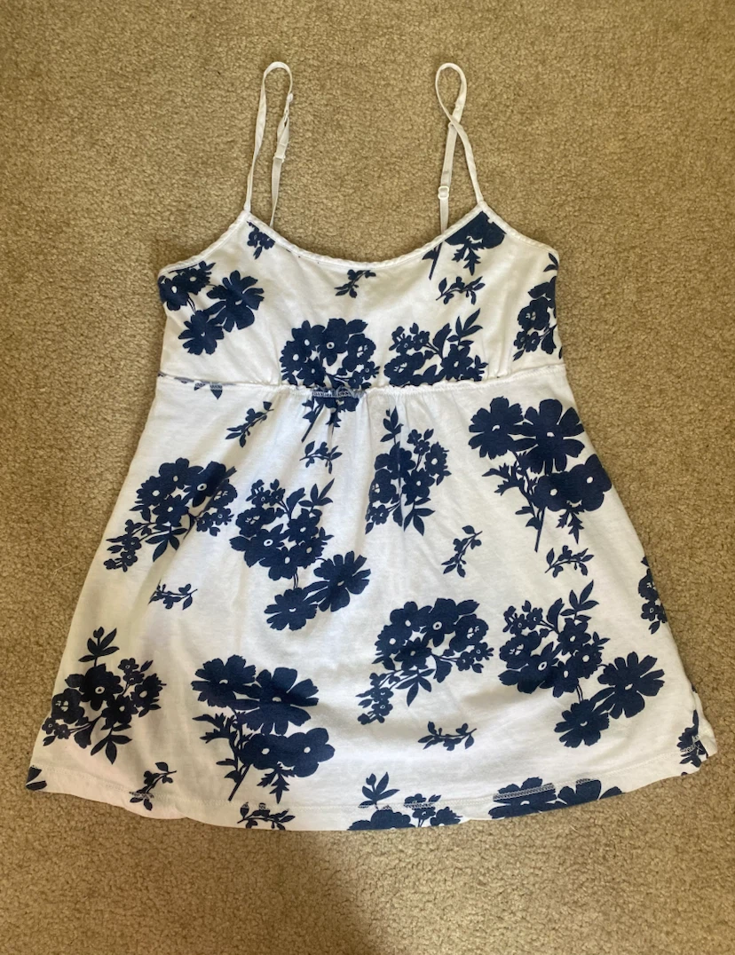 Vintage Aeropostale Floral Print babydoll top