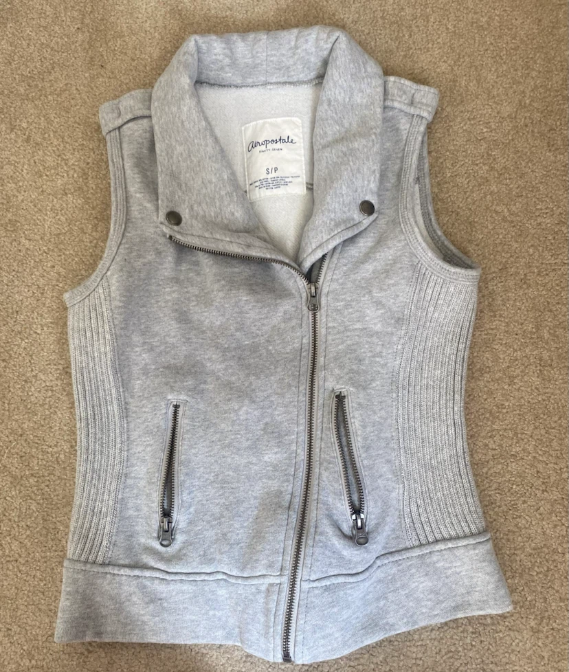 Vintage Aeropostale Grey Zip-Up Vest