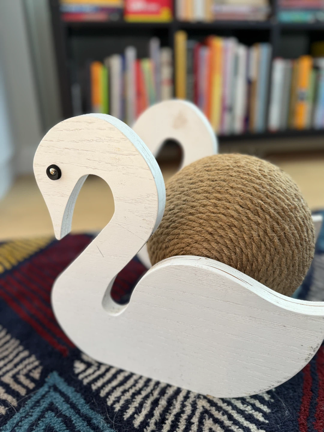 Cat Scratching Ball Toy - Swan decor - photo 3