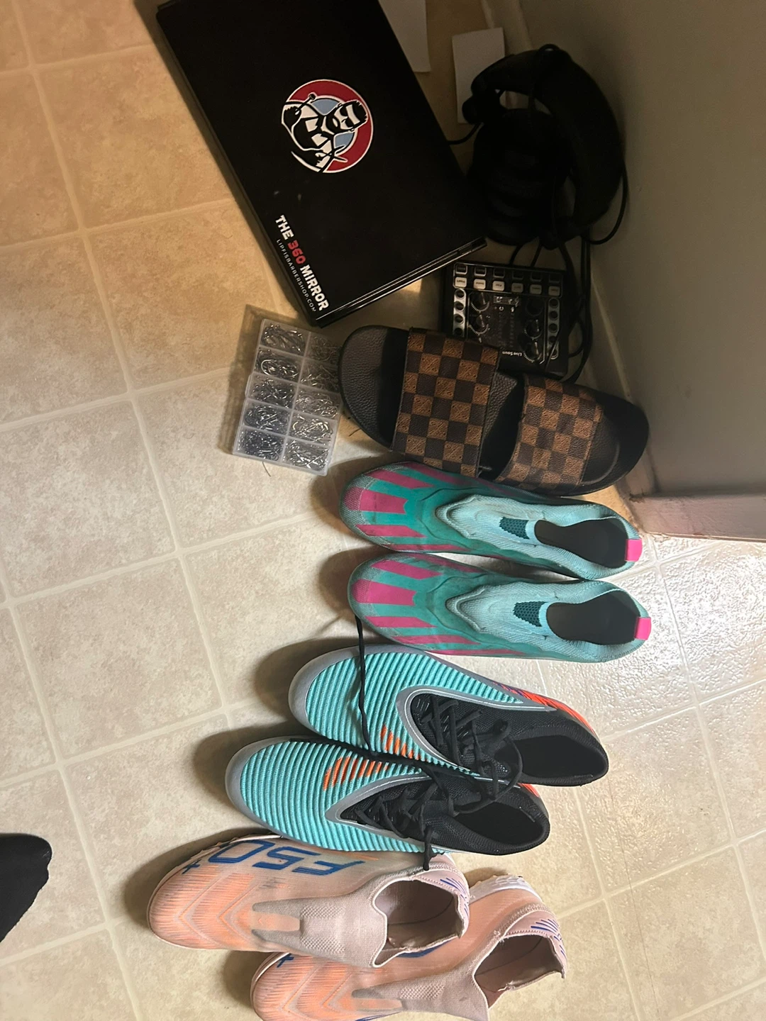 Adidas Soccer Cleats and other iteams - photo 3