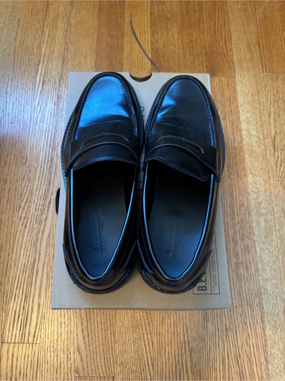 Men’s dress shoes size 8