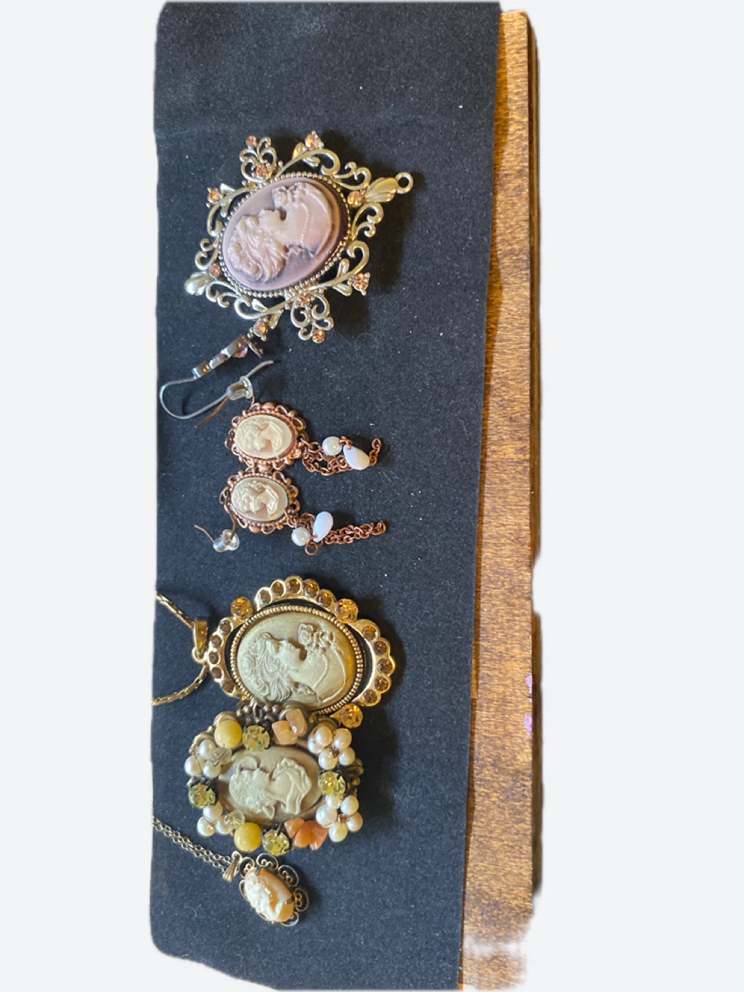 Vintage beret necklaces - photo 4
