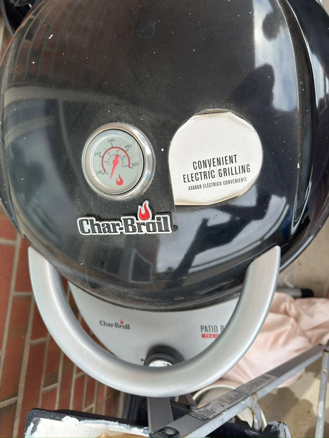 Char-Broil Patio Bistro Electric Grill ONLY USED TWICE
