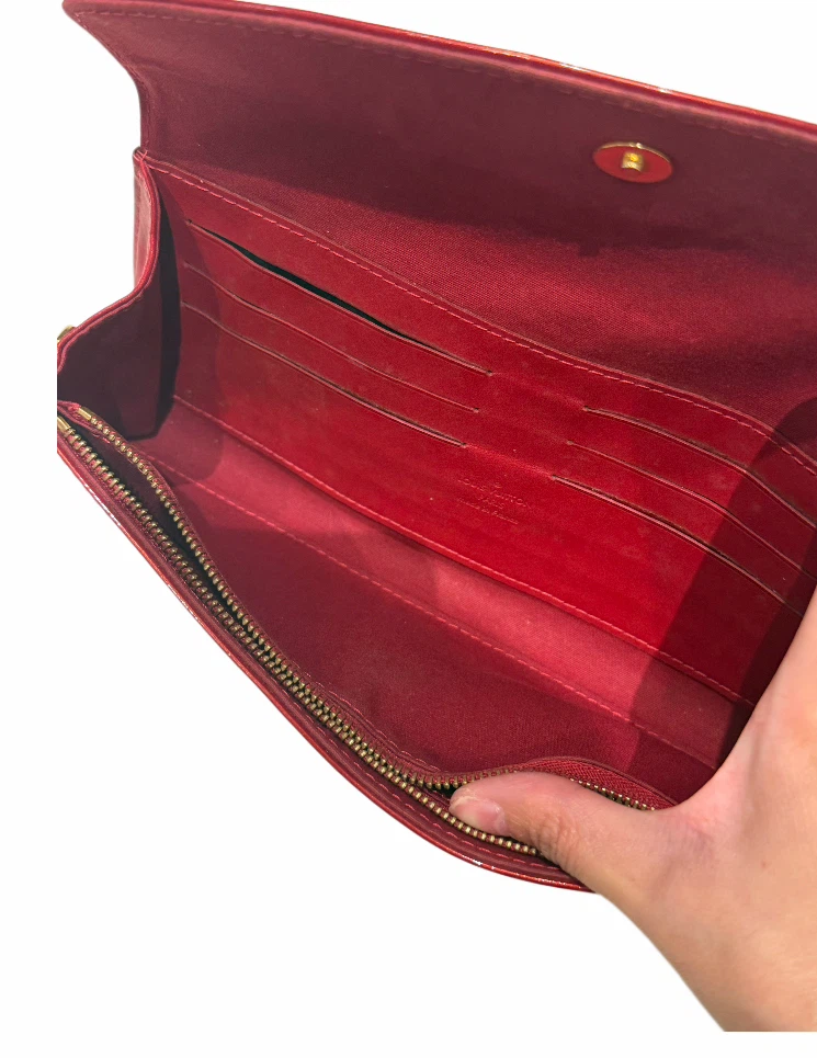 Louis Vuitton Monogram Vernis Clutch - photo 4