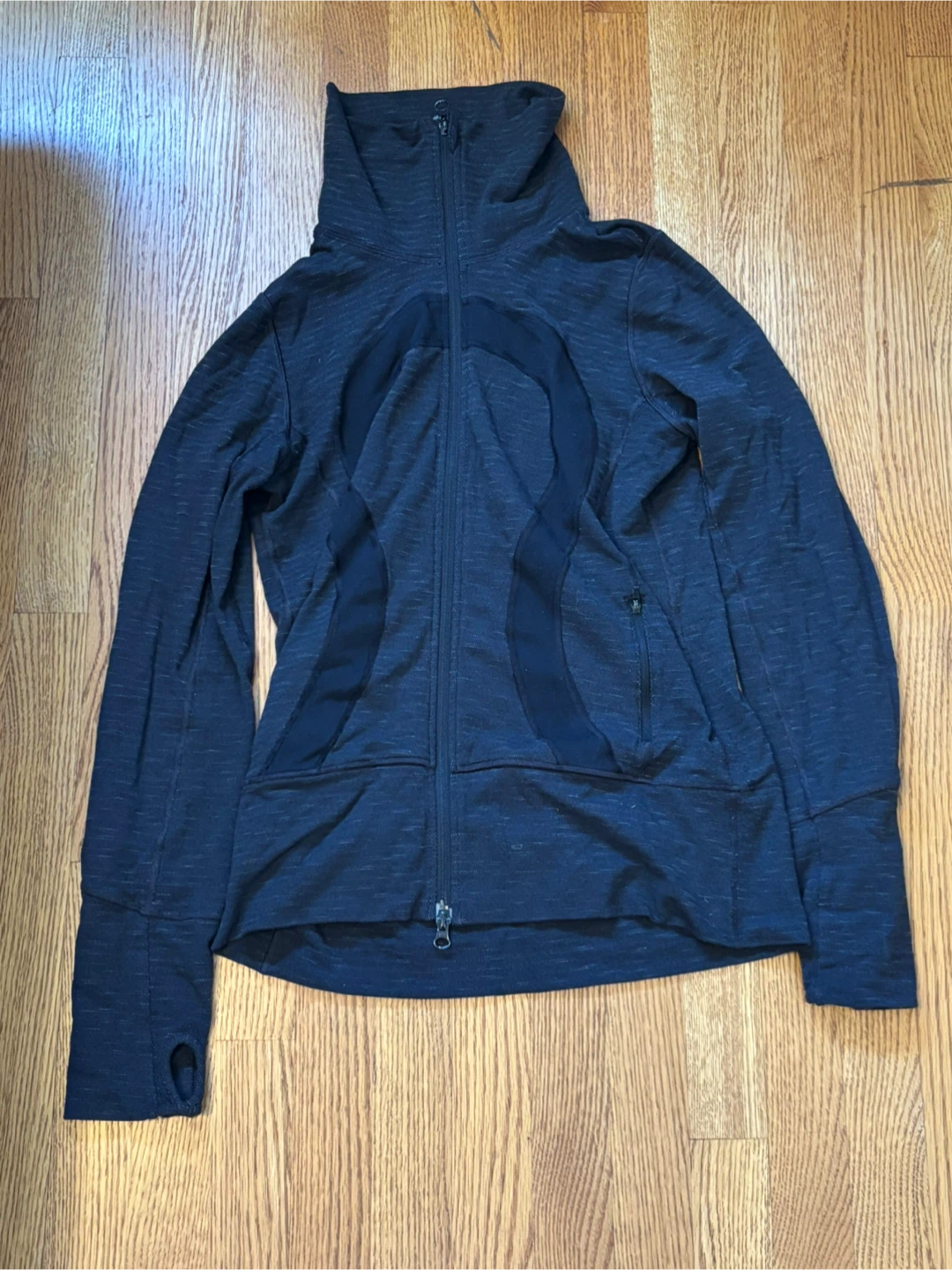 Lululemon zip up sweater size S