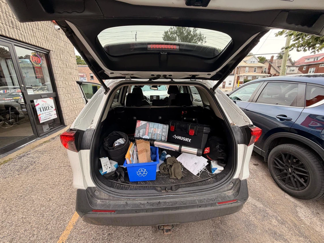 Toyota RAV4 Hybrid Limited - photo 5