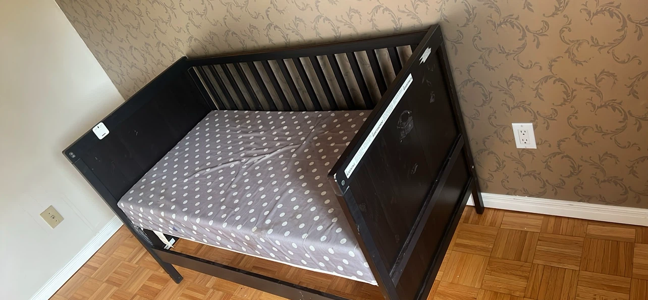 Black Wooden Toddler Bed