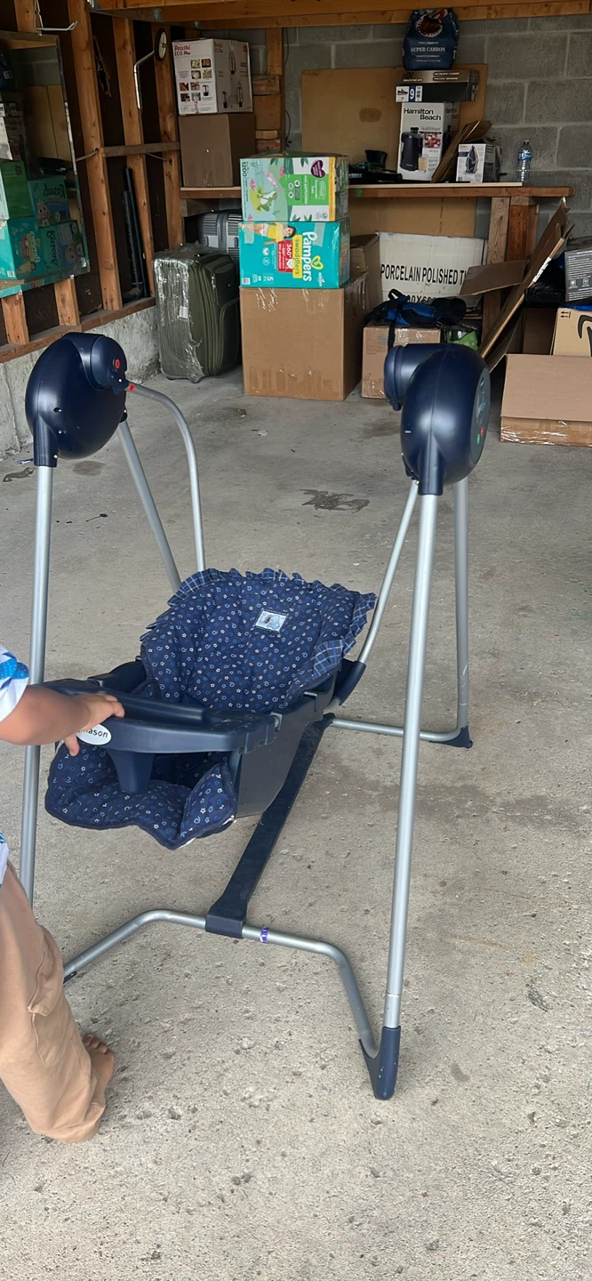 Graco baby swing