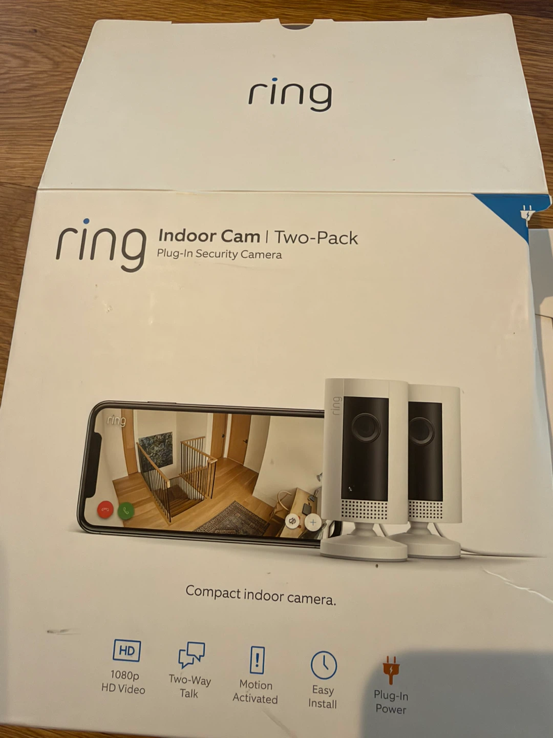 (Moving sale) Ring Security Cameras and Chime Set - photo 4