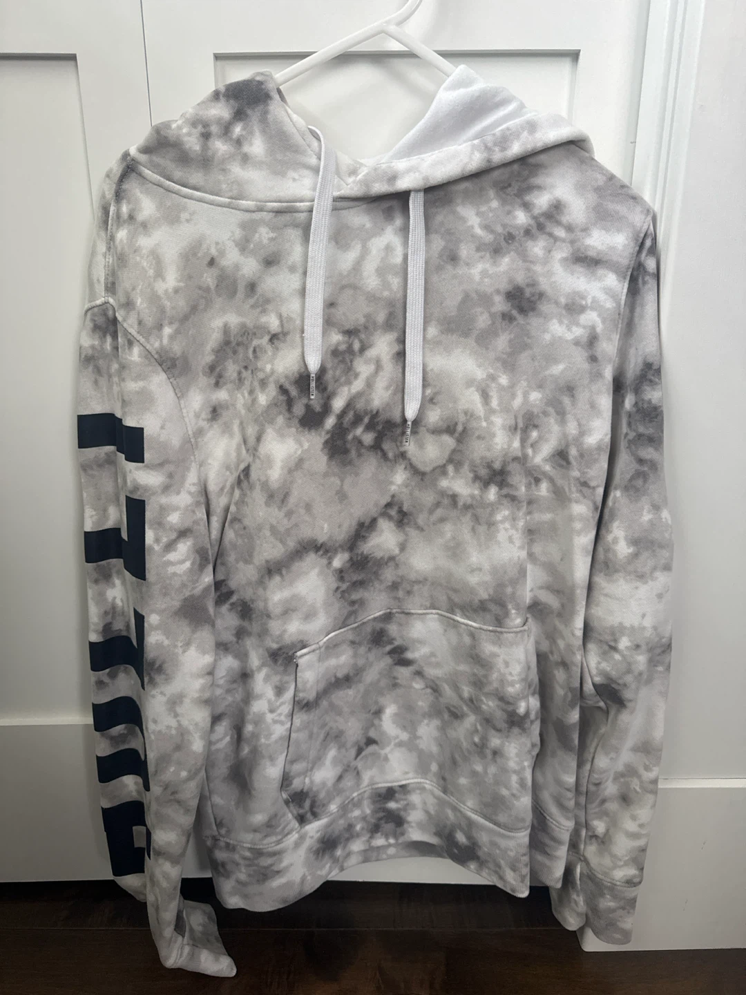 Hollister Tie-Dye Hoodie Medium
