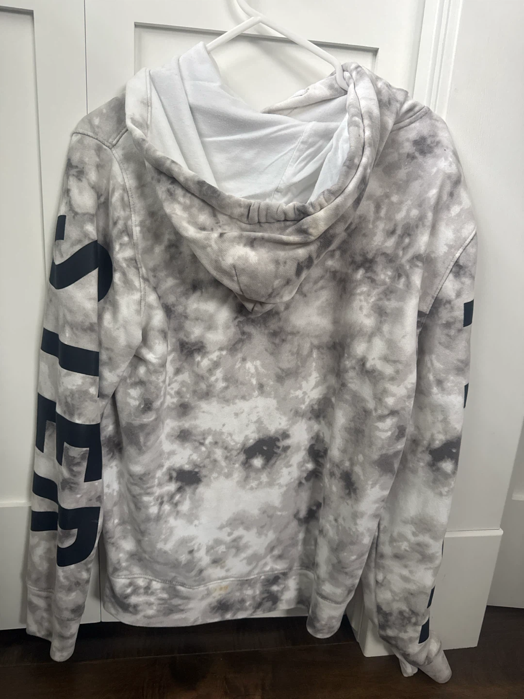 Hollister Tie-Dye Hoodie Medium - photo 2
