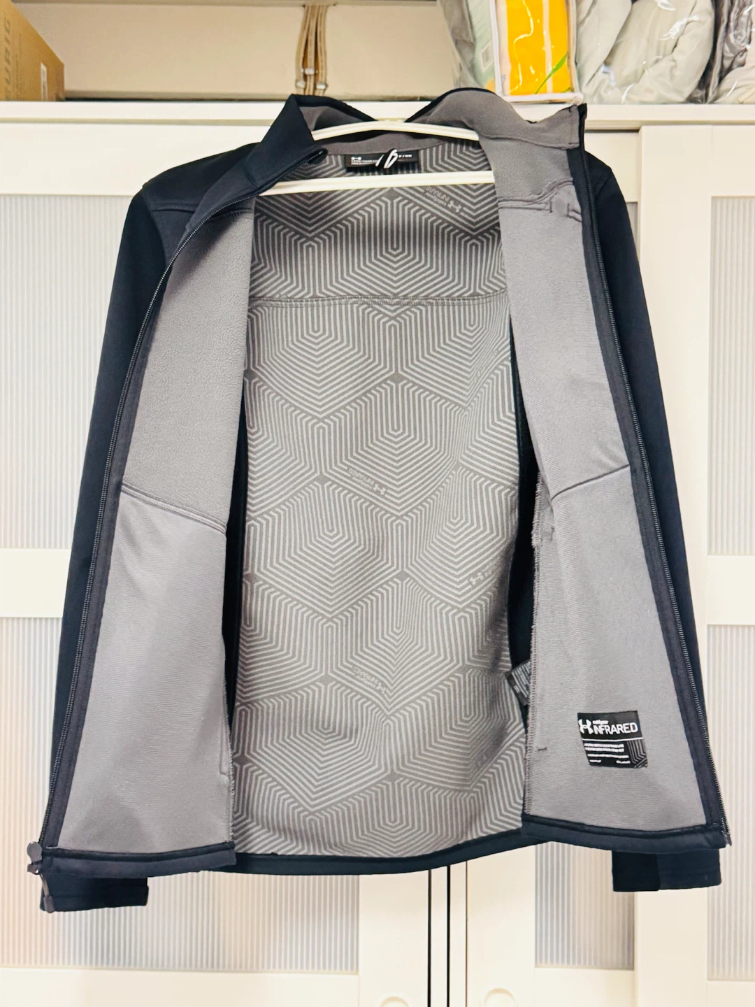 Under Armour ColdGear Infrared Jacket Men’s [SMALL] - photo 3