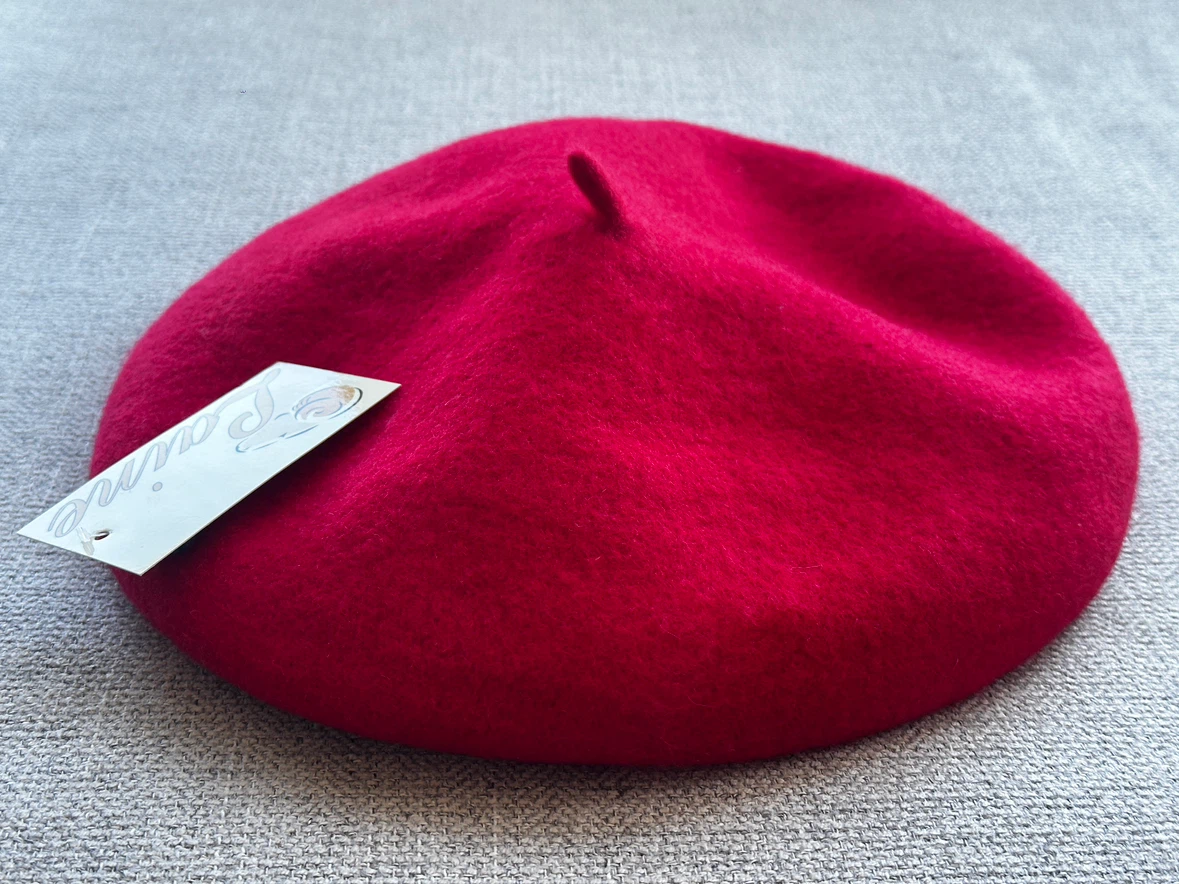 Red Wool Beret - photo 3