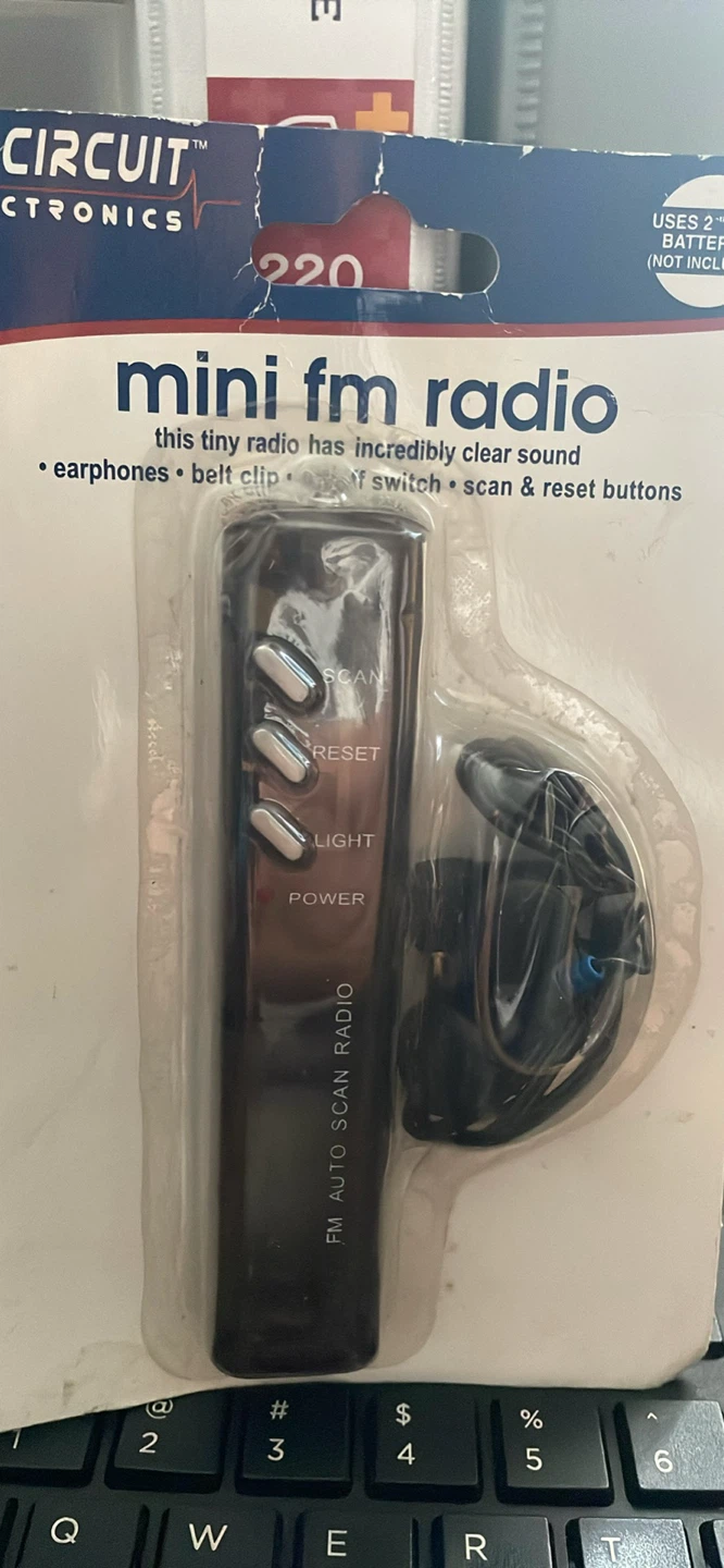 Circuit Electronics Mini FM Radio