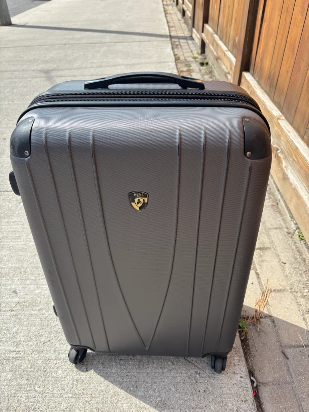 Medium Heys Hardside Spinner Luggage