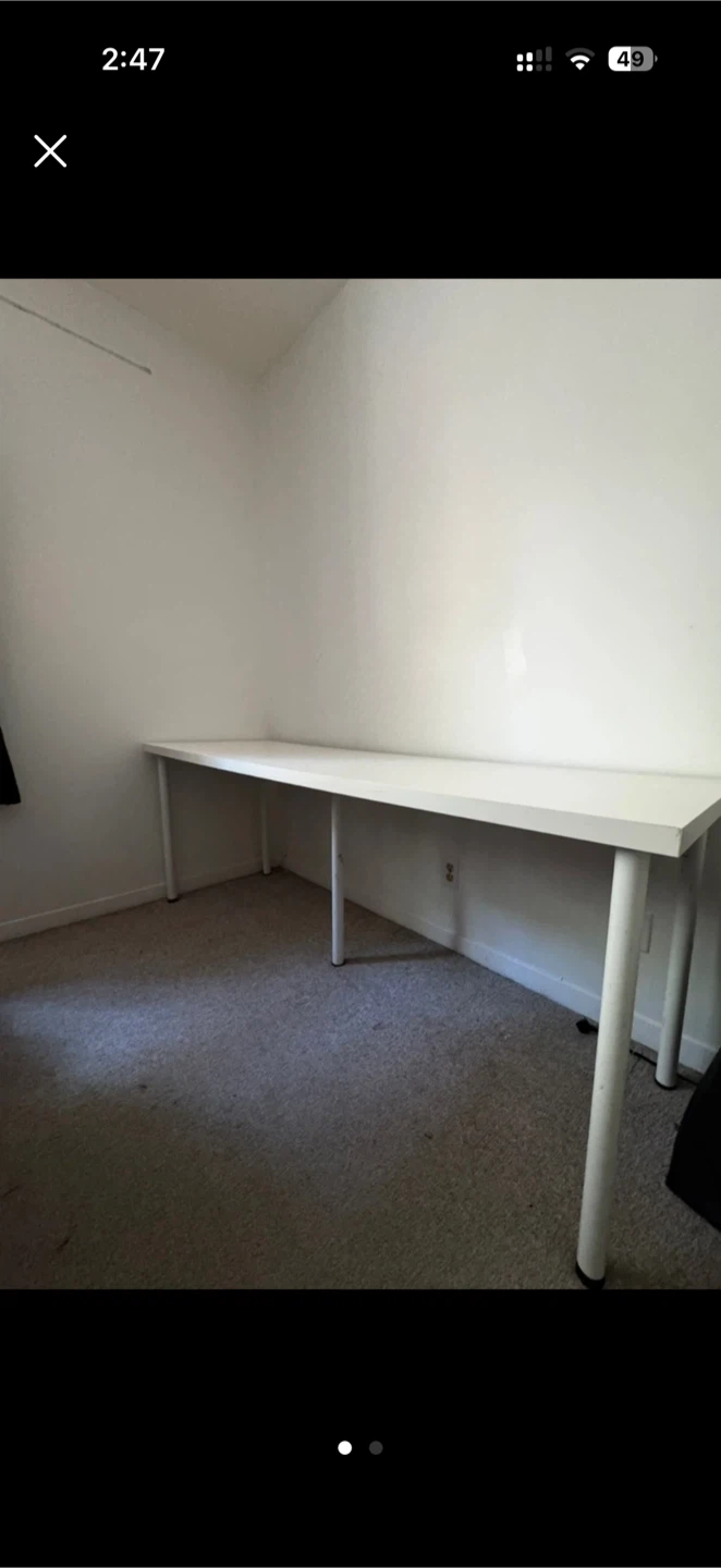 White IKEA desk - photo 2