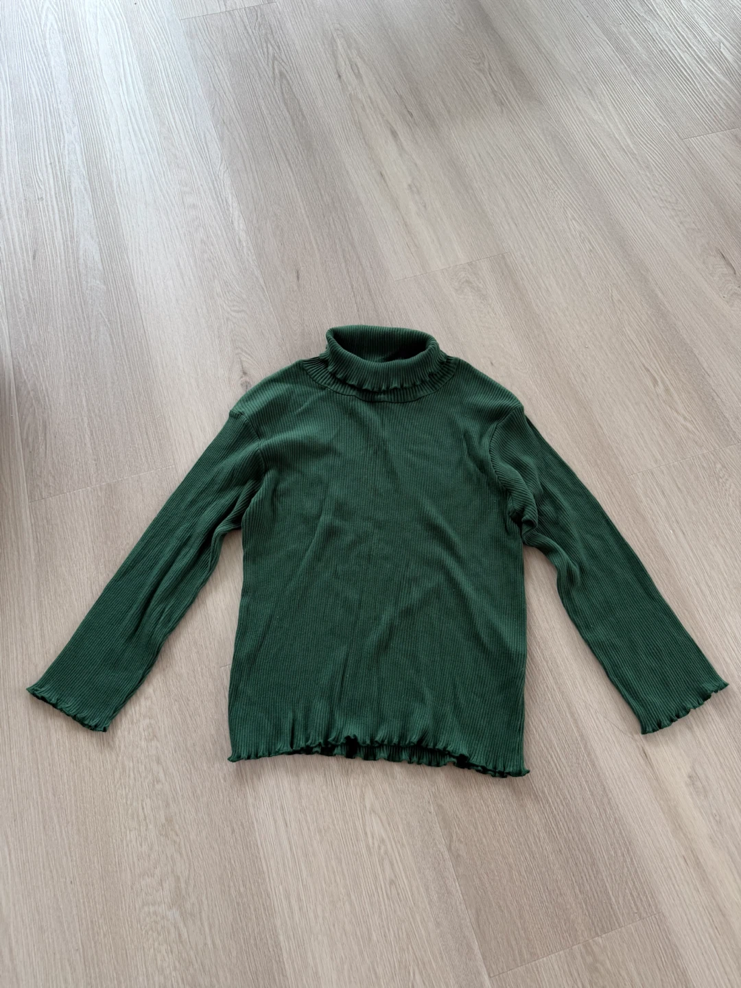 3 Long-Sleeve Tops - photo 3